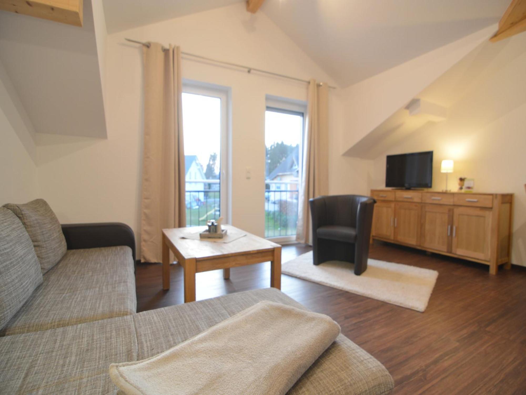 Lovely Modern Apartment With Private Terrace Ellscheid Exterior photo